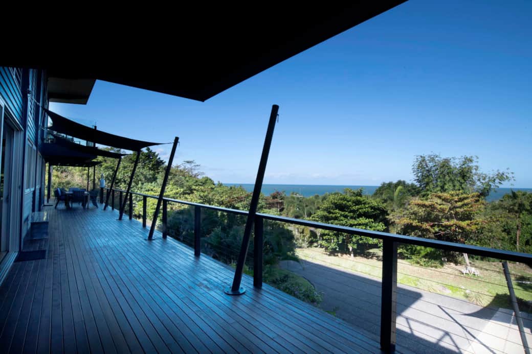 Sails - Veranda Area