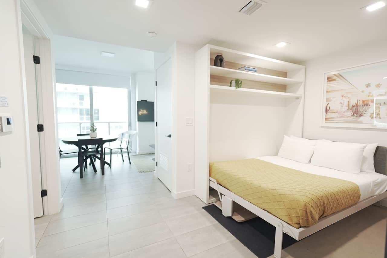Entrance Bed