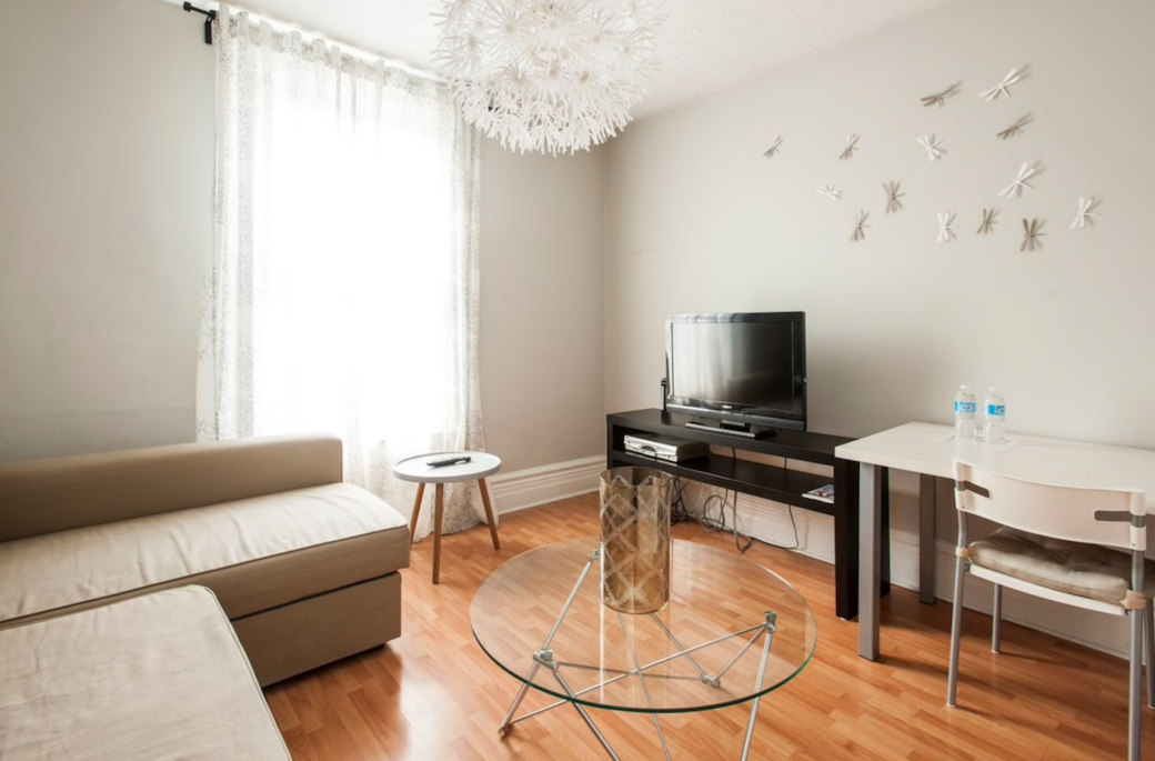 Warm, light-filled living space, perfect for relaxation.