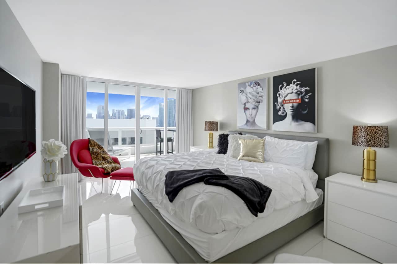 Sin City! (1 bedroom condo)