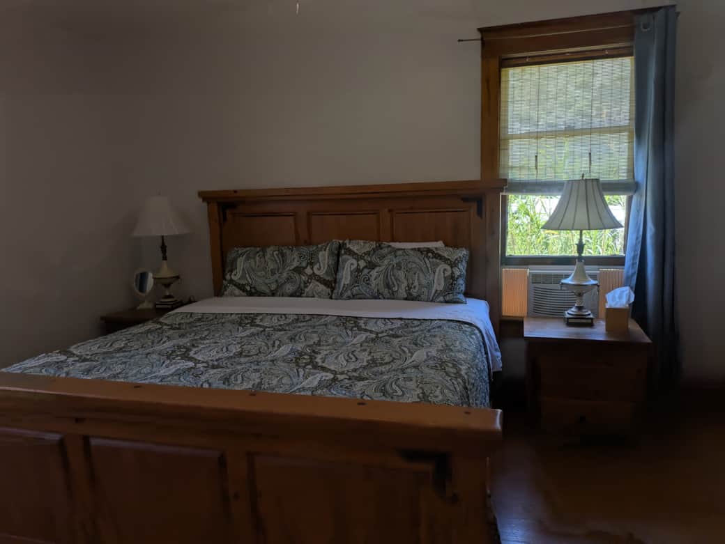 Room 8