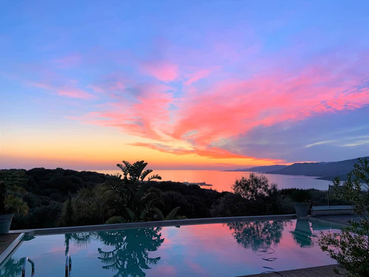 coucher de soleil sur le Valinco.