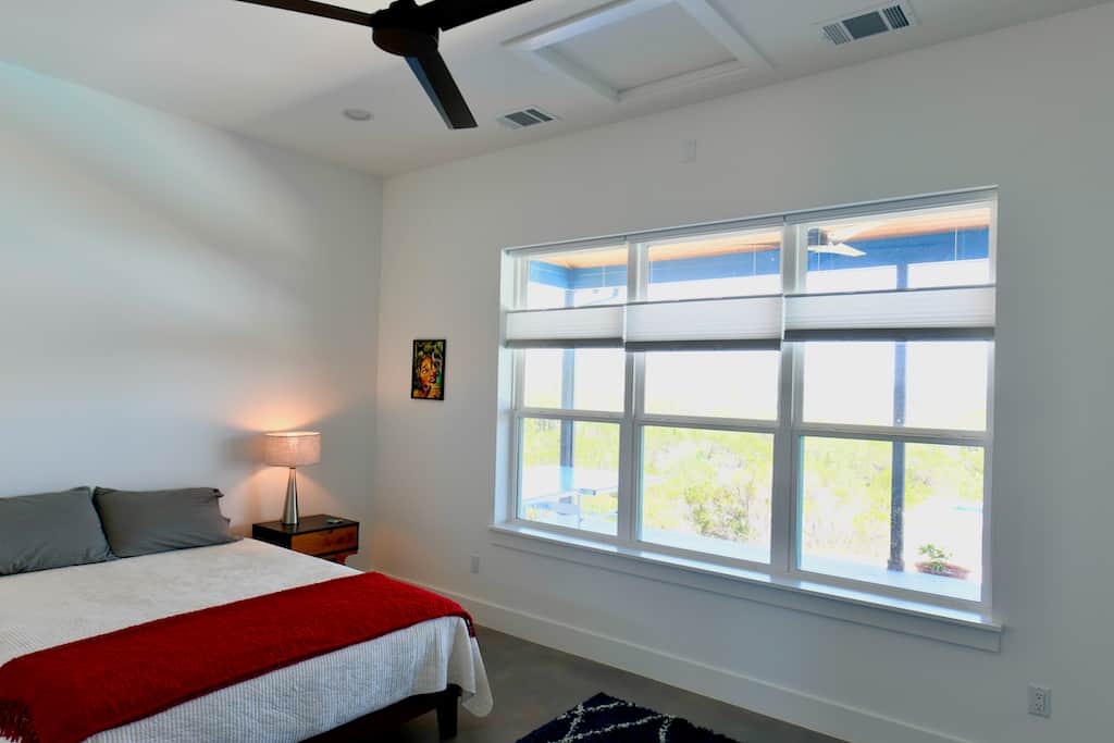 Queen Primary Bedroom