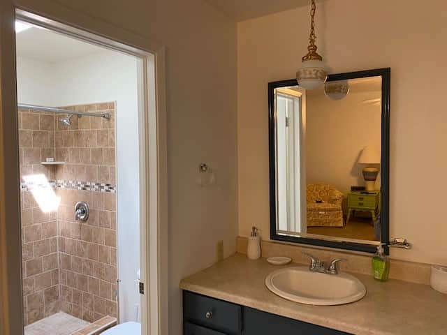 Upstairs bathroom 1