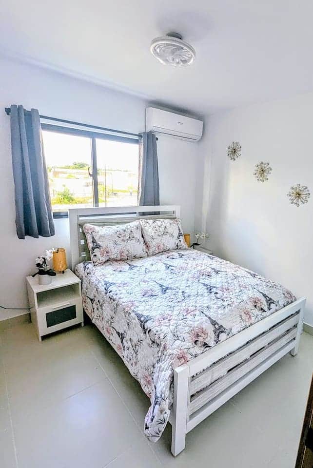 3rd Bedroom/Full Bed