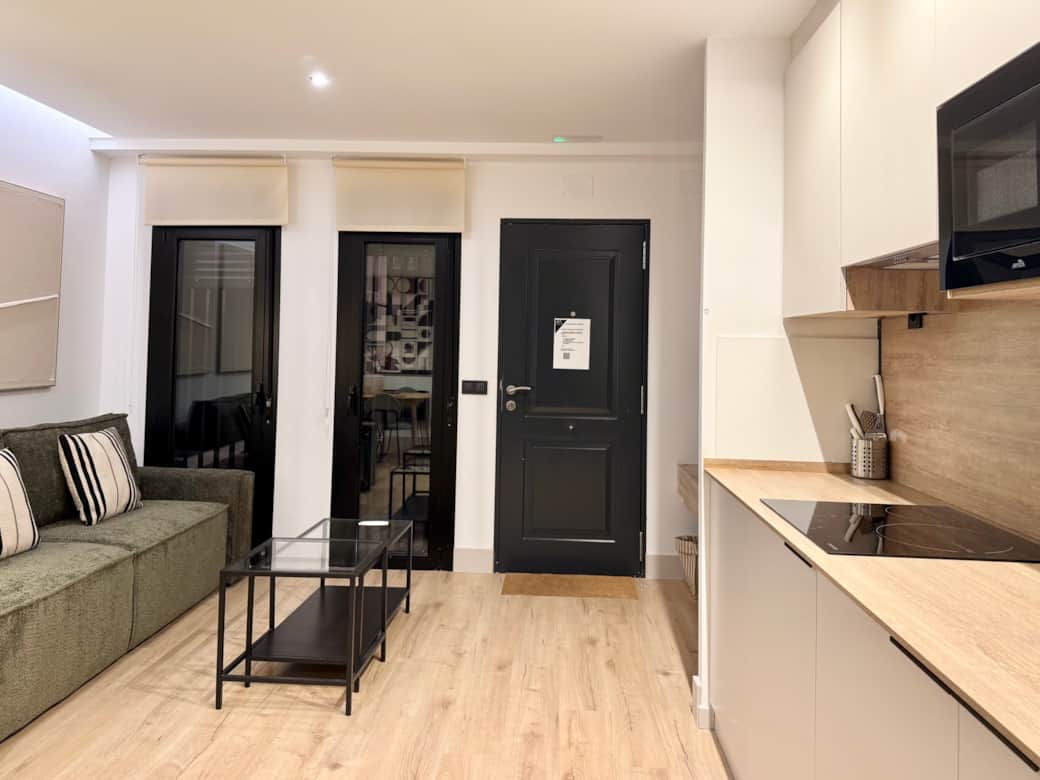 Image picker 0D863670 2AD9 4EF1 AD43 6C1C3A474943 17987 0000062B37094242