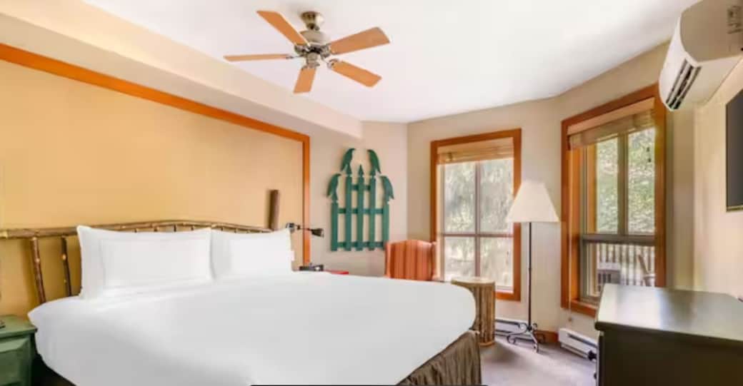 King bed master bedroom