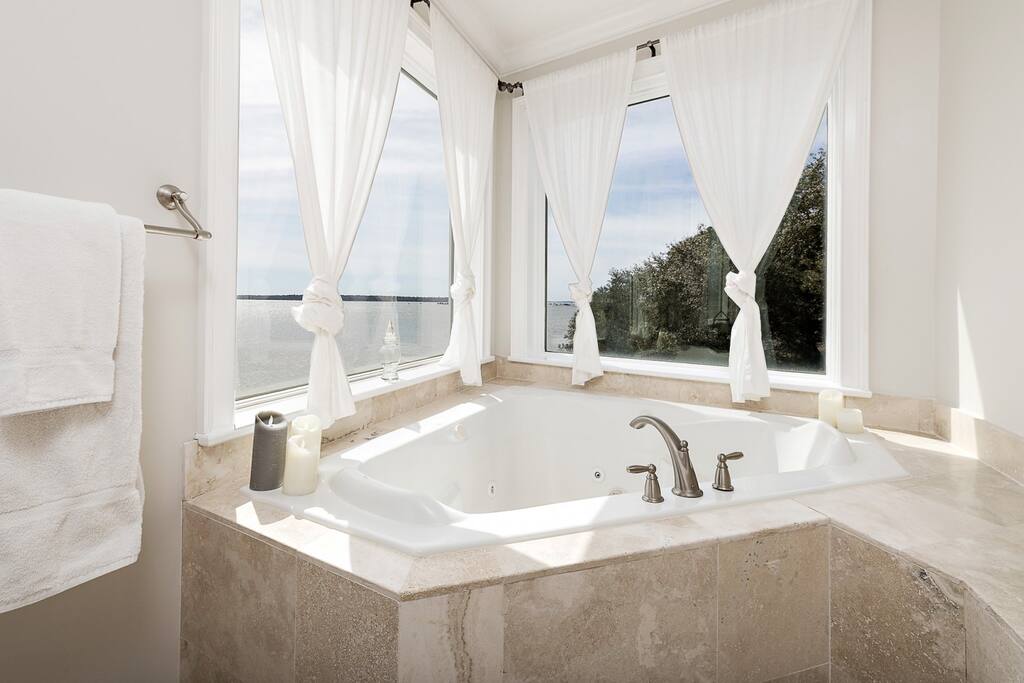 Enjoy a relaxing bath with amazing ocean views.