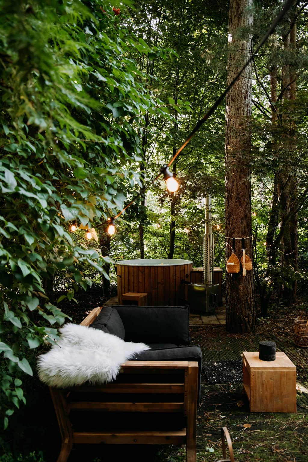 Houtgestookte Welvaere hottub Houtgestookte Welvaere hottub