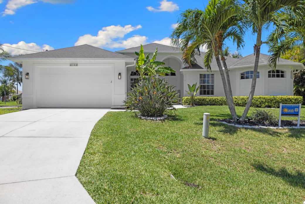 Seaside Villa Palm Beach