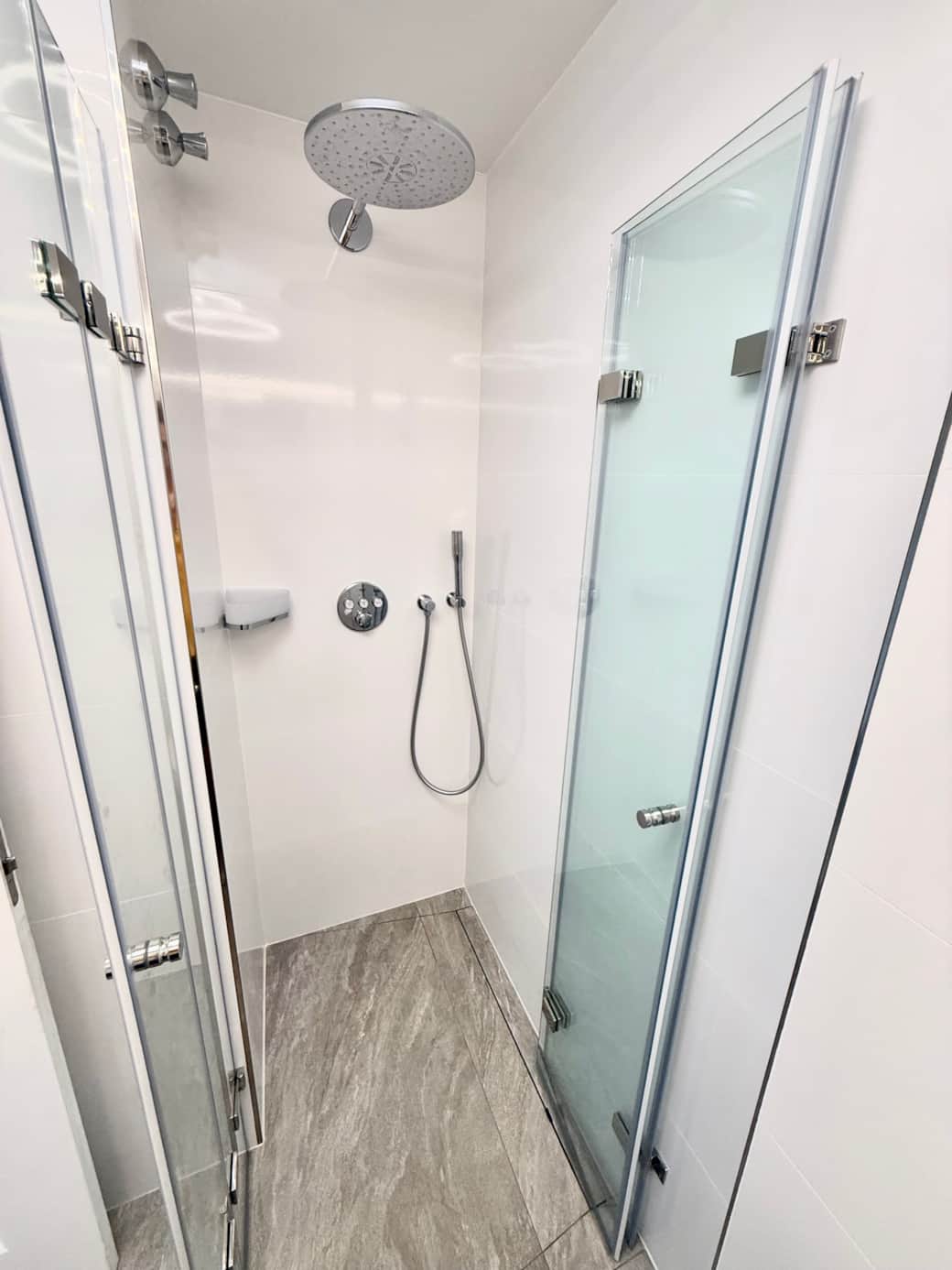 Dusche