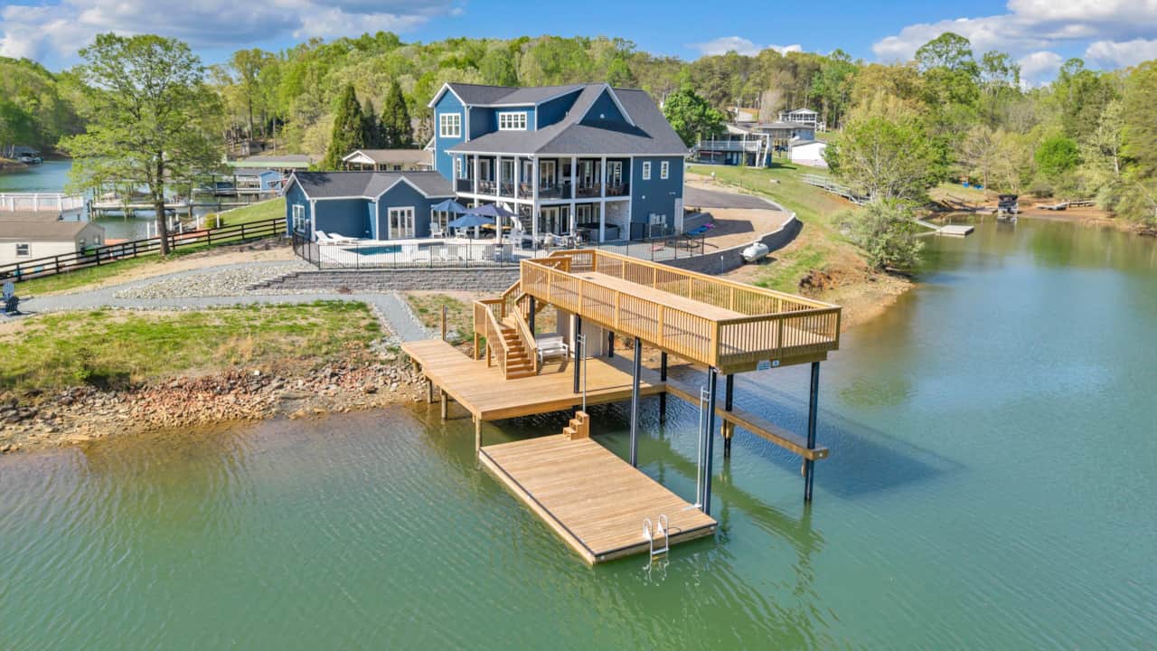 Sunset Pointe Estate