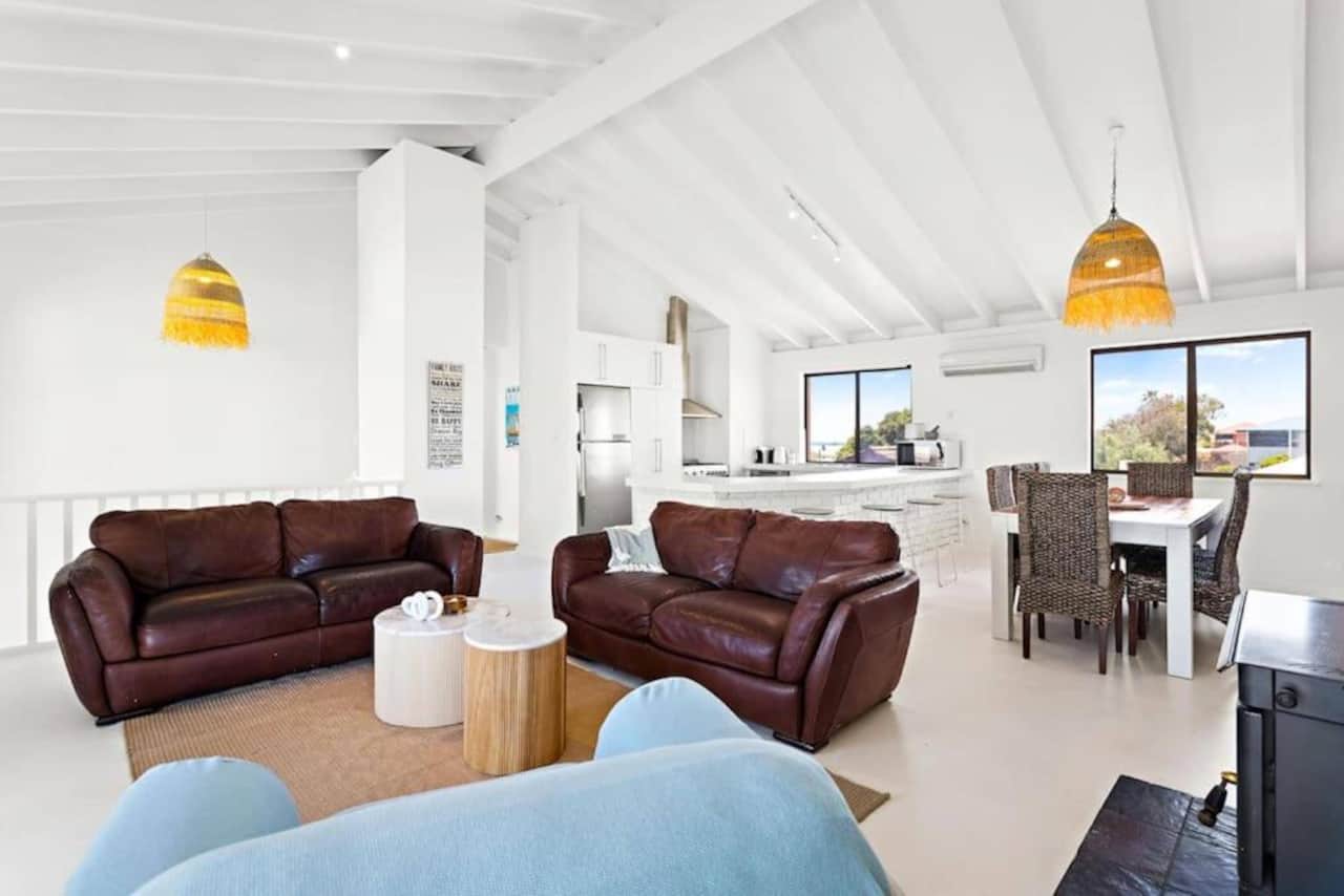 Upstairs lounge