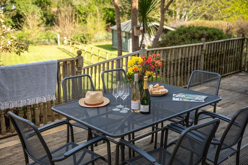 Outdoor dining area