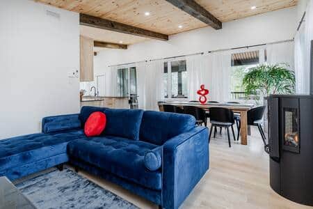 Living room with gas fireplace 
