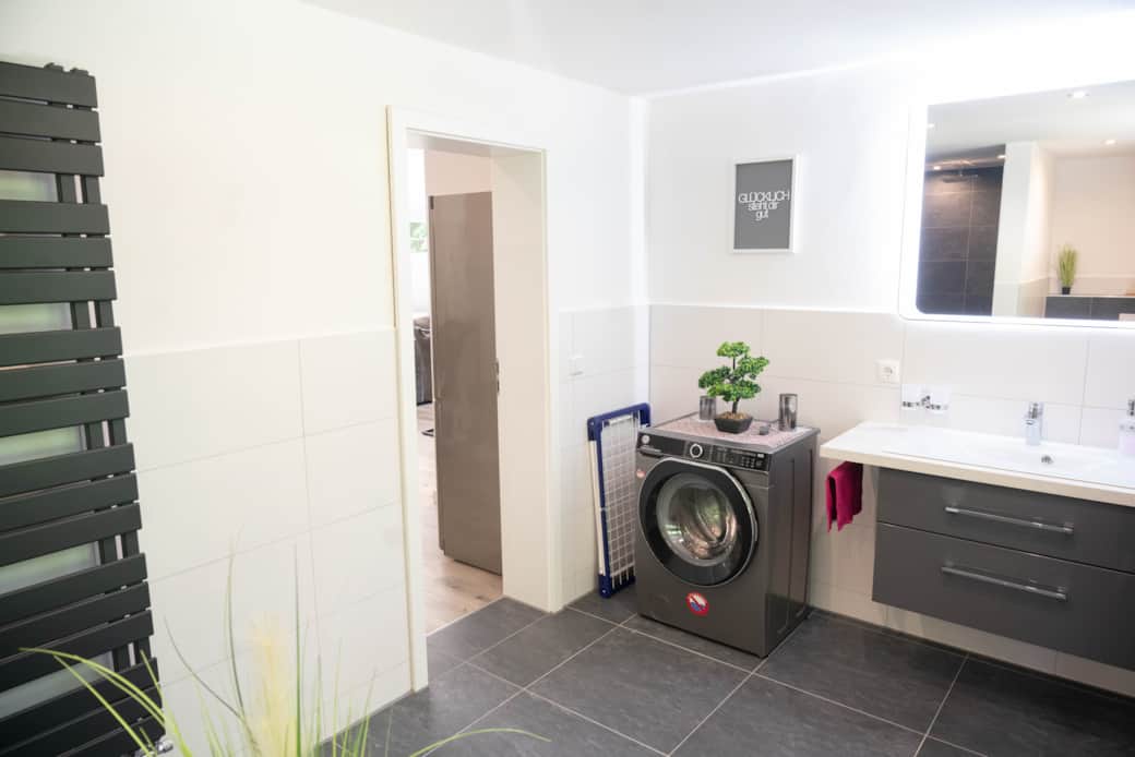Bad mit Waschmaschine