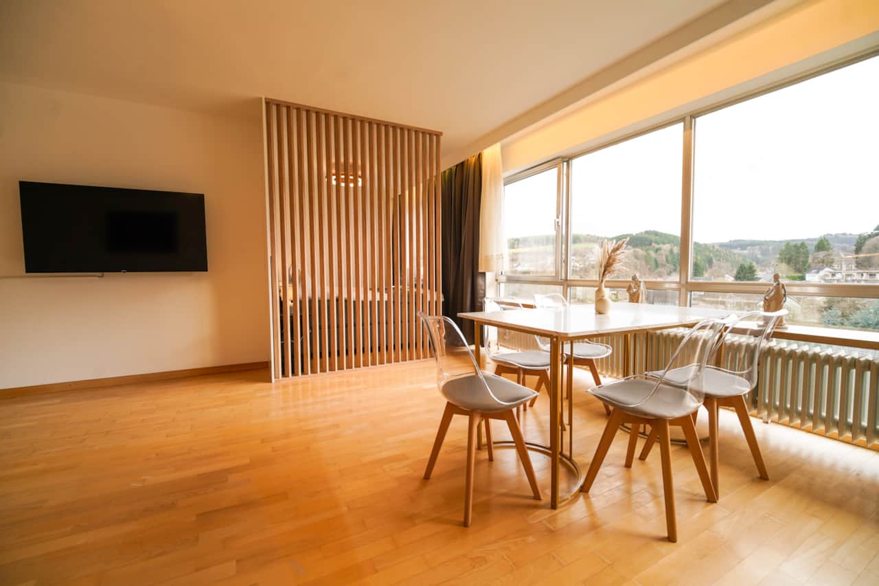 Wohnbereich/Living Room