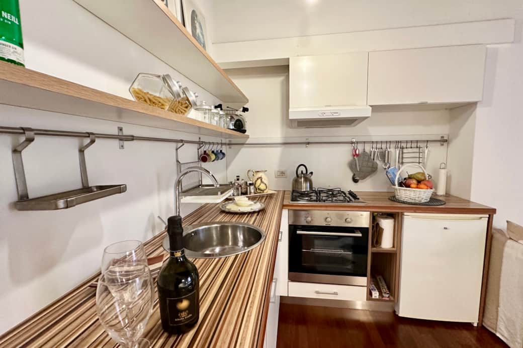 Bottle of Prosecco and fruit for you! 