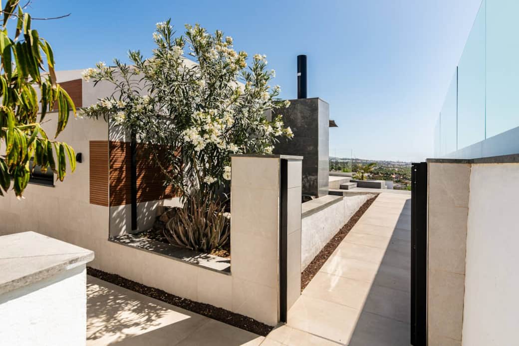 Entry to upper-terrace