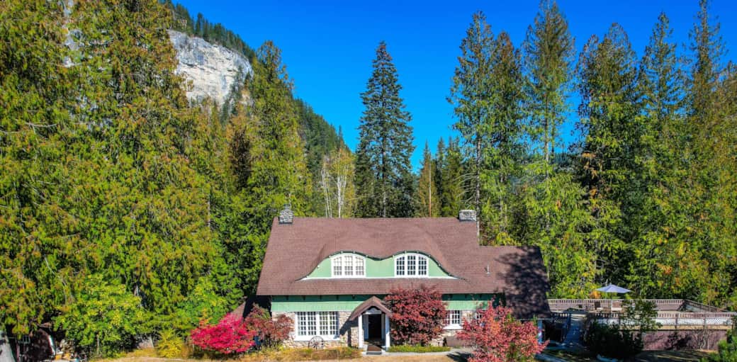 NEW The Kirtland Cutter Rock House Metaline Falls Cabin in