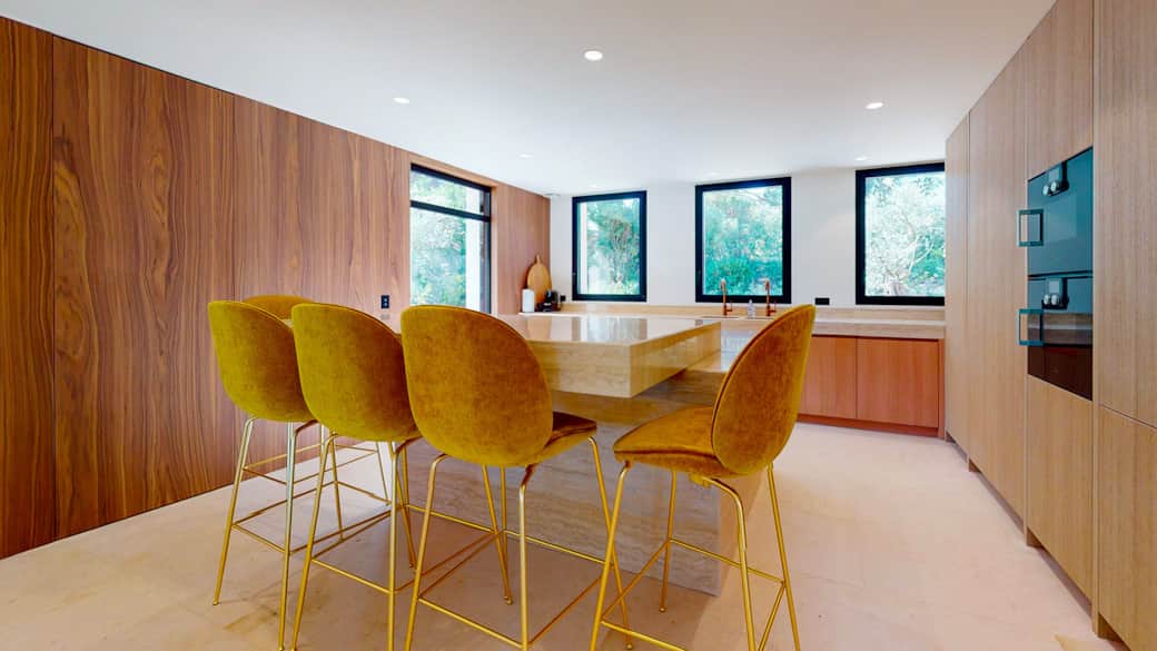 Cote dazur crete de lay 44910157263e4c4ea8ffec7.07971227