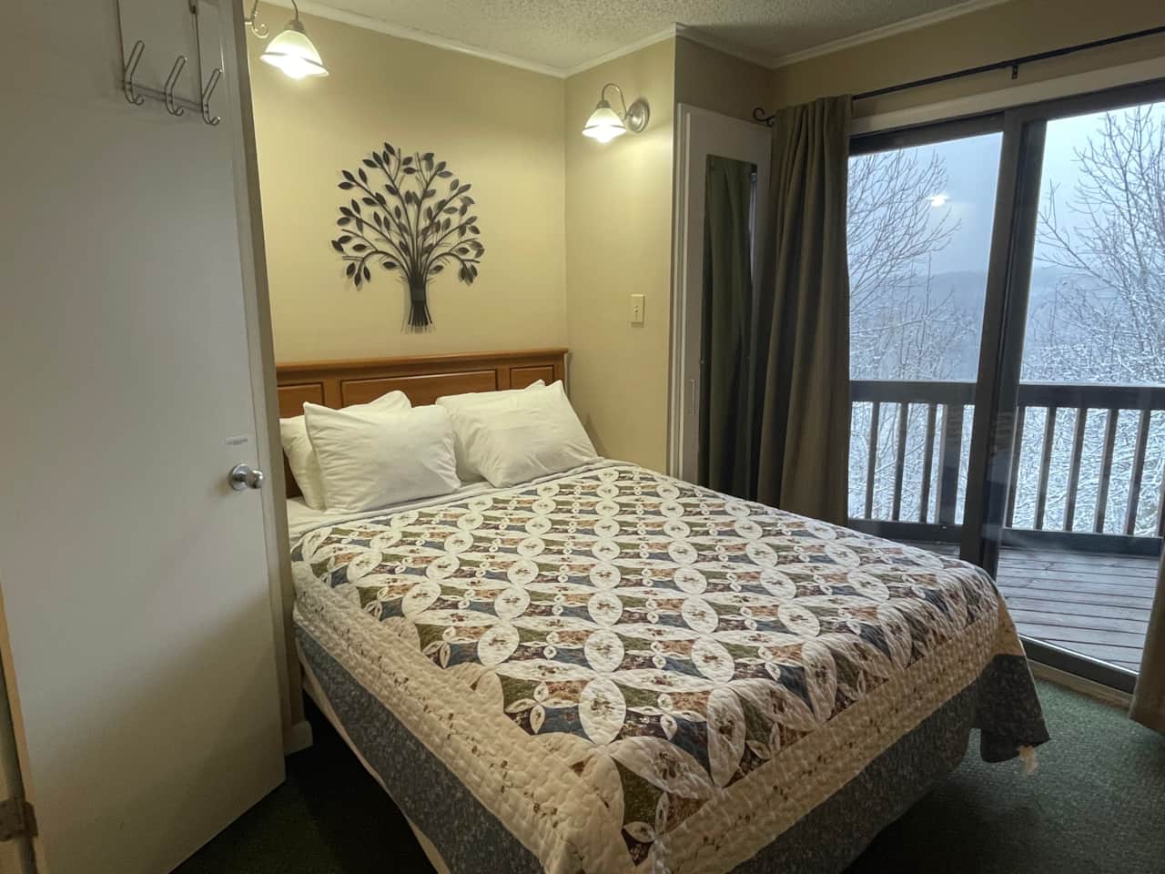Main bedroom