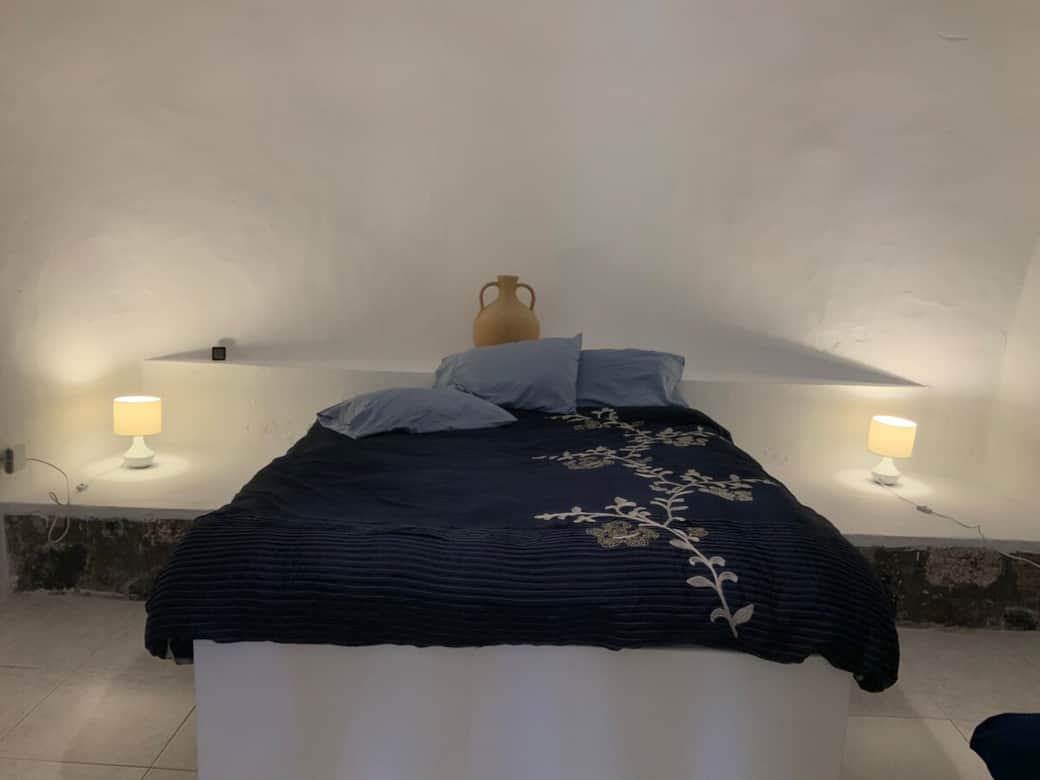 1st bedroom.