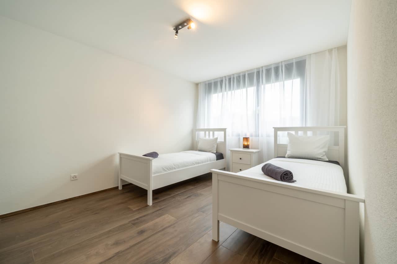 Bedroom 1 - 2 Single beds
