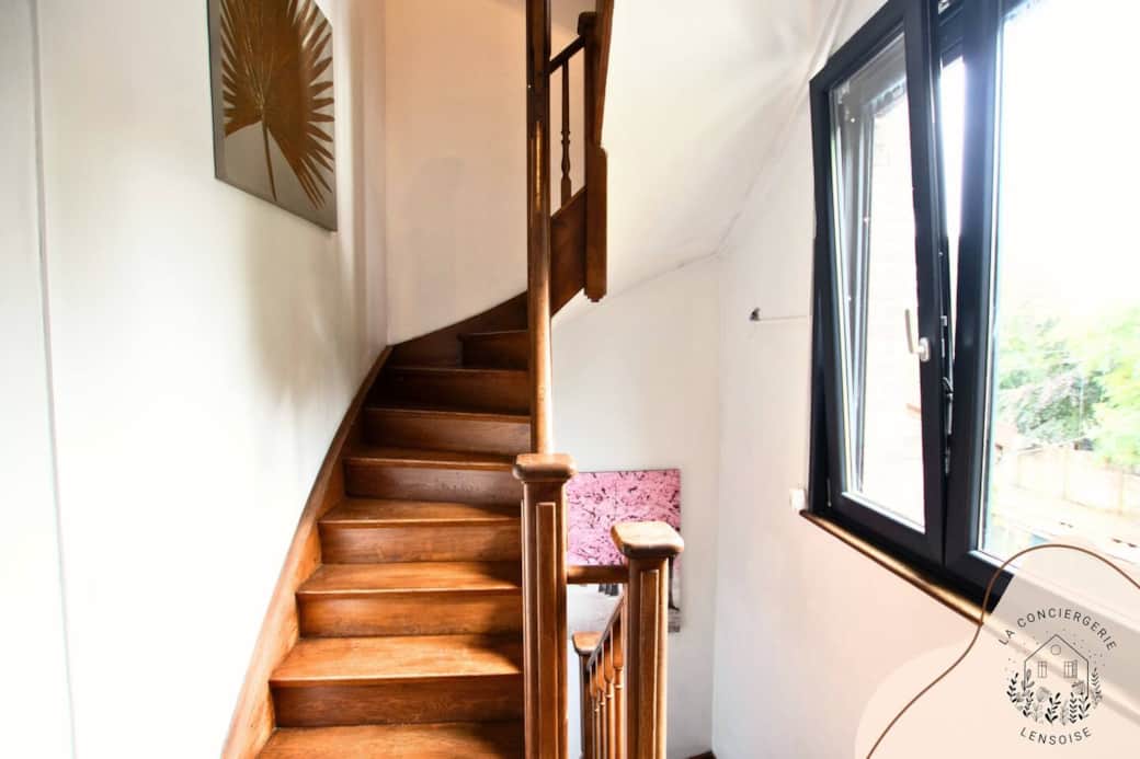 ESCALIER POUR LE 2 EME ETAGE