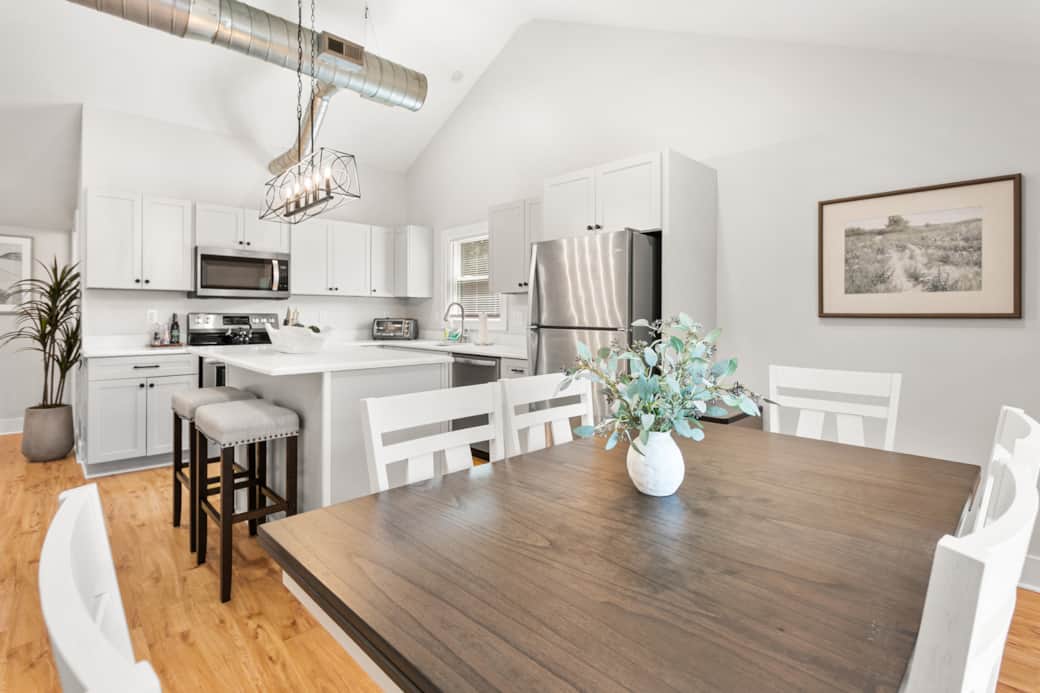 Open Kitchen Dining for Entertaining