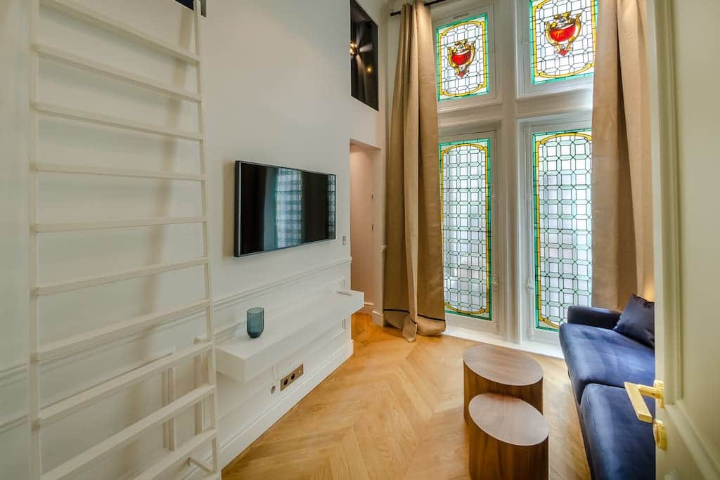 Accès Mezzanine chambre 2