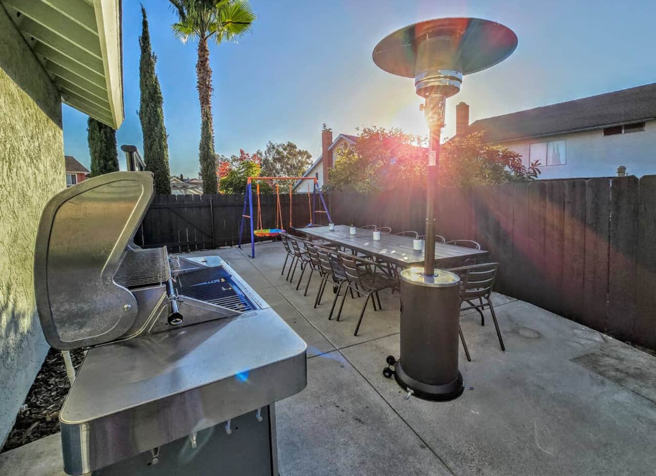 Grilling Area / Outdoor Dining