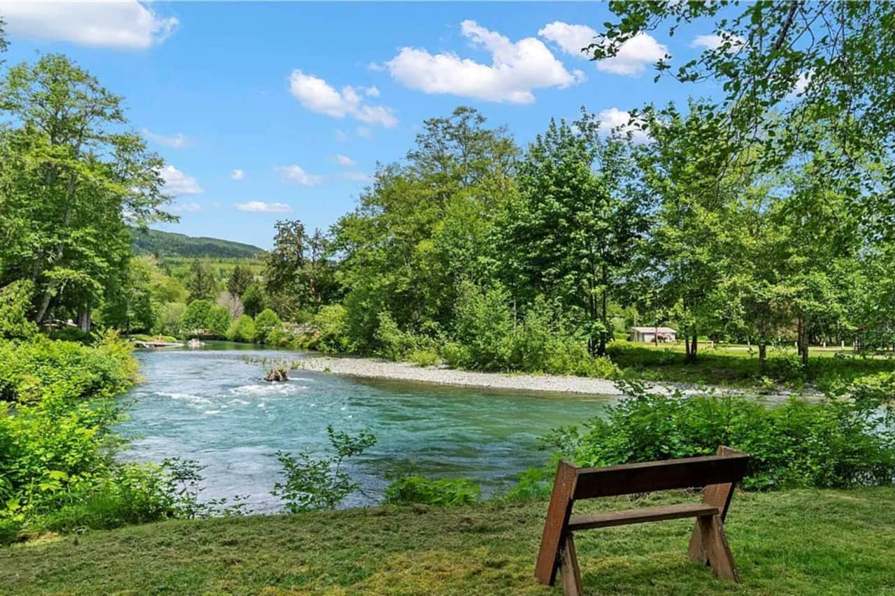 The riverfront is our property, so it's all yours when you're there. 