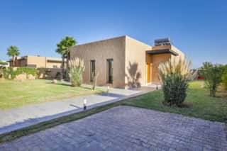 Villa Sakina, trampoline, ping-pong, cuisinière — photo 37