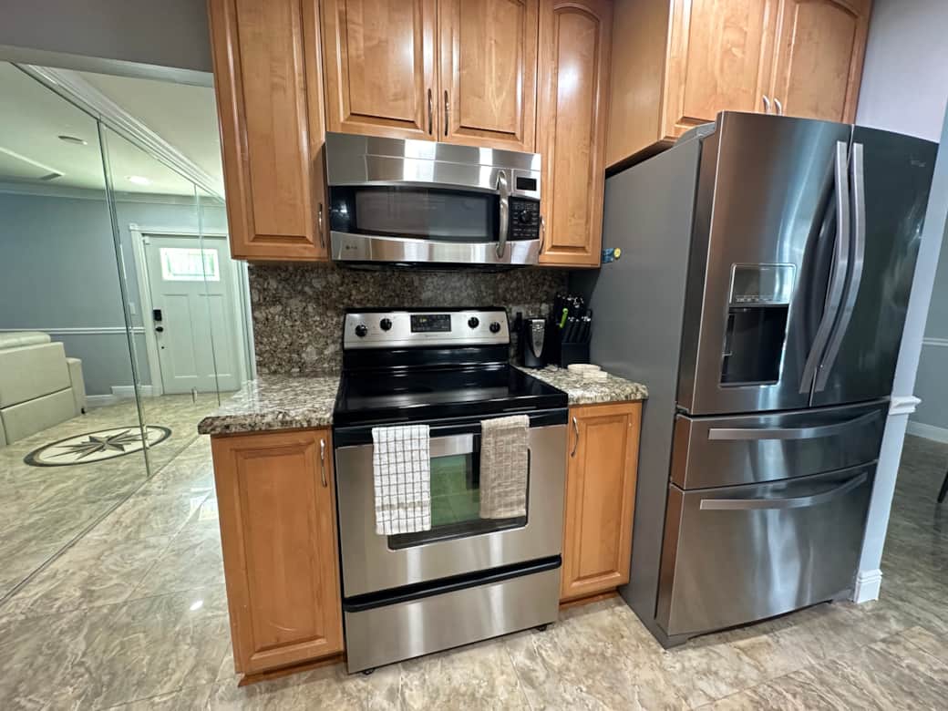 Kitchen 