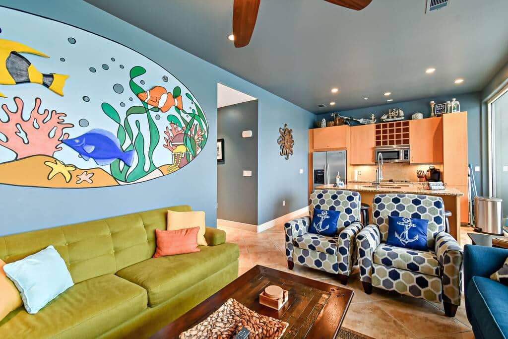 Comfortable living room with seating for all guests