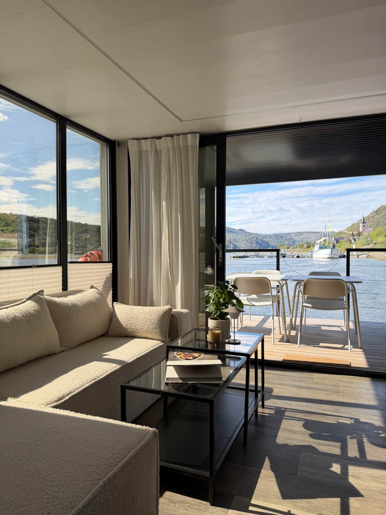 Living Room to Terrace