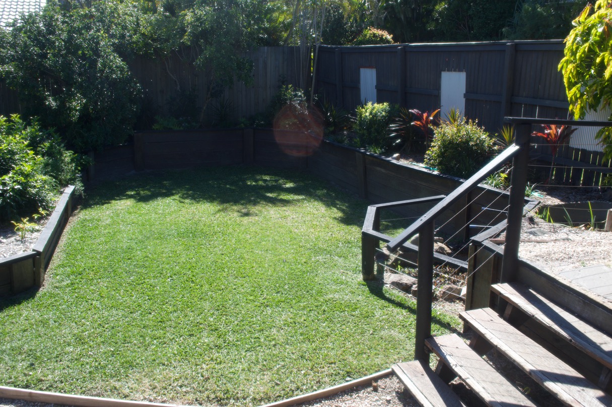 Orangewood  - private front garden