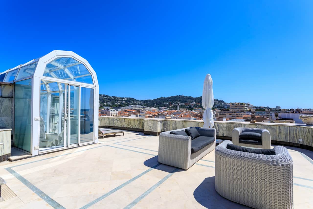 Private Penthouse