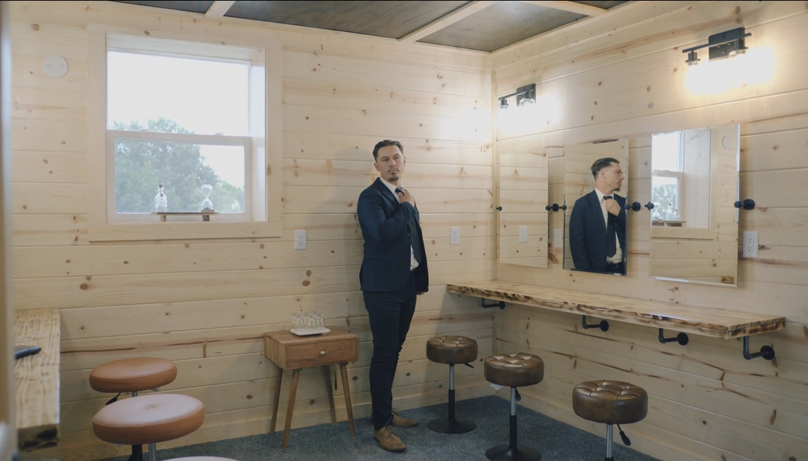 GROOM DRESSING ROOM (UPSTAIRS) AT VENUE