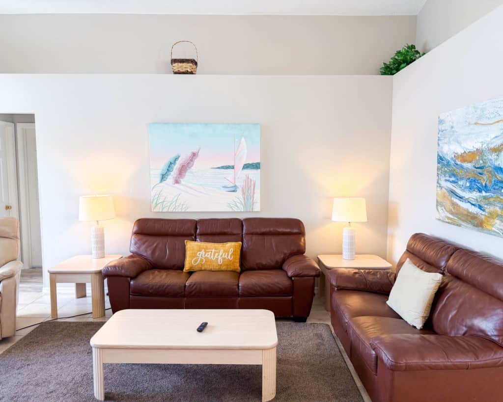 siting room siting room