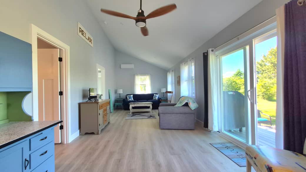 Open living room with vaulted ceilings