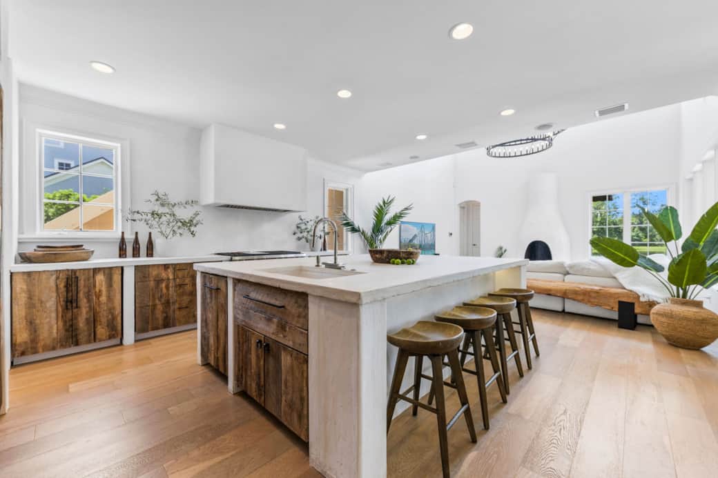 Chef's kitchen