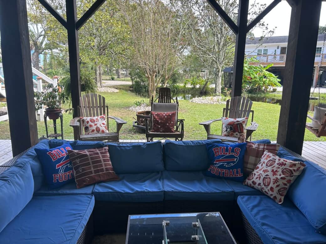 Outdoor Couch, Chairs & Fire Pit Outdoor Couch, Chairs & Fire Pit