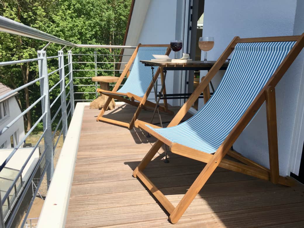 Balkon Westausrichtung relaxte Sommerstimmung Seesucht Hohwacht