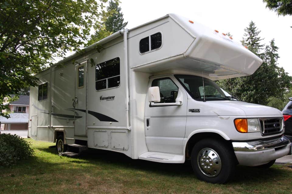 RV Motorhome Class C RV For Rent in BC