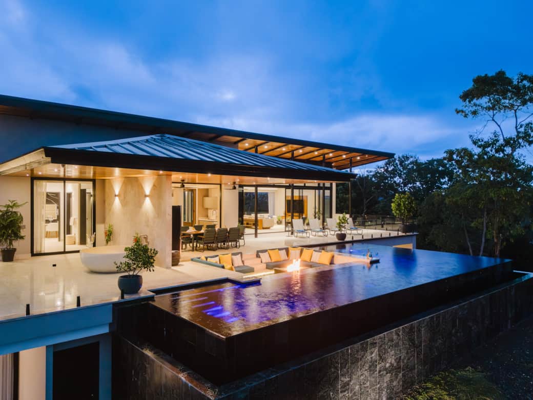 Terrace & pool with jungle views—your private tropical escape Terrace & pool with jungle views—your private tropical escape
