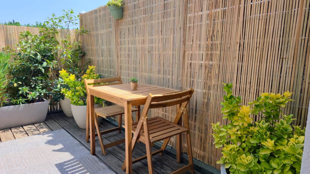 Table de la terrasse