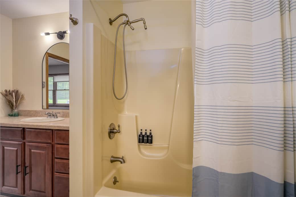 The Water Room - Ensuite Bath