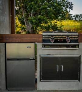 Luxury Hibachi Griddle and Mini fridge Luxury Hibachi Griddle and Mini fridge